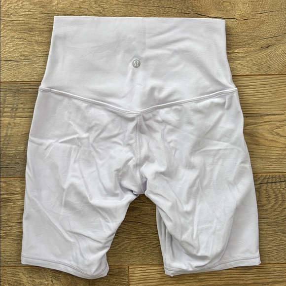 Lululemon Align 8” Inseam Biker Shorts Lavender Light Purple, Size 4 - Picture 4 of 10